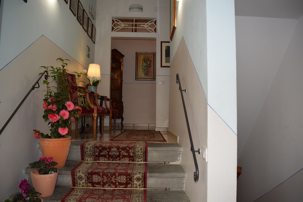 DALMAZIA HOTEL 32/38
