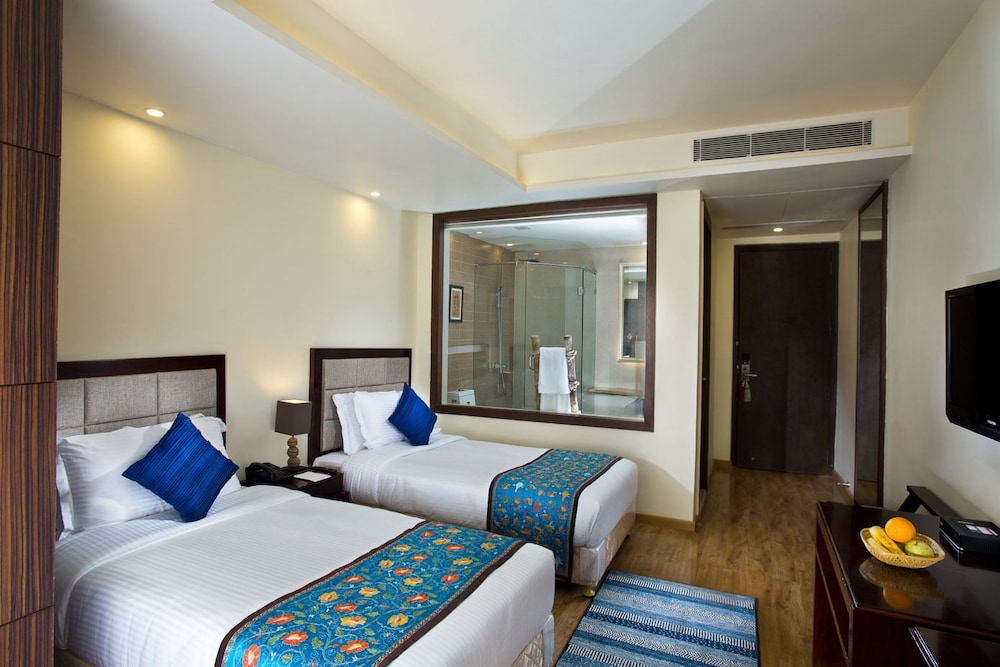 Pipal Tree Hotel 8/21