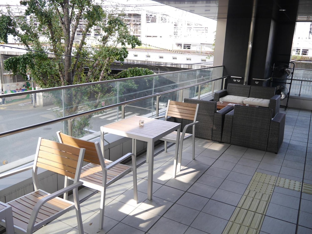 Hearts Capsule Hotel And Spa 21/28