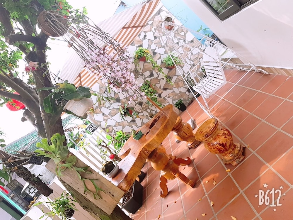 Nhu Y Homestay 12/35