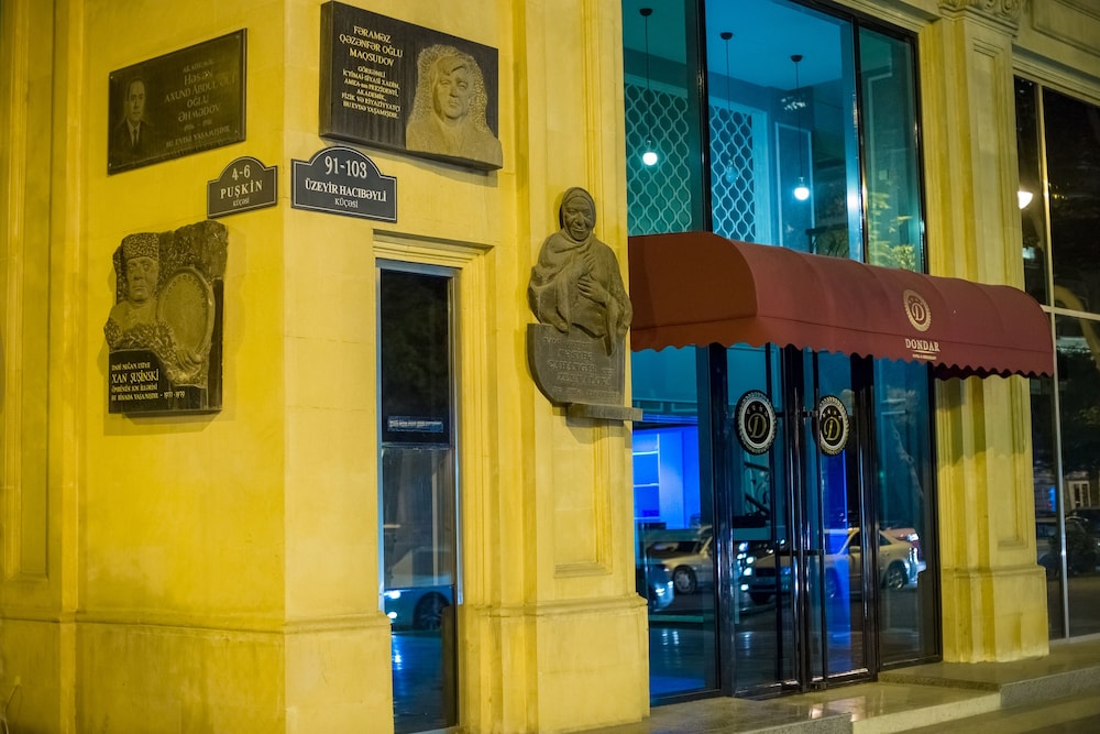 Dondar Hotel 3/61