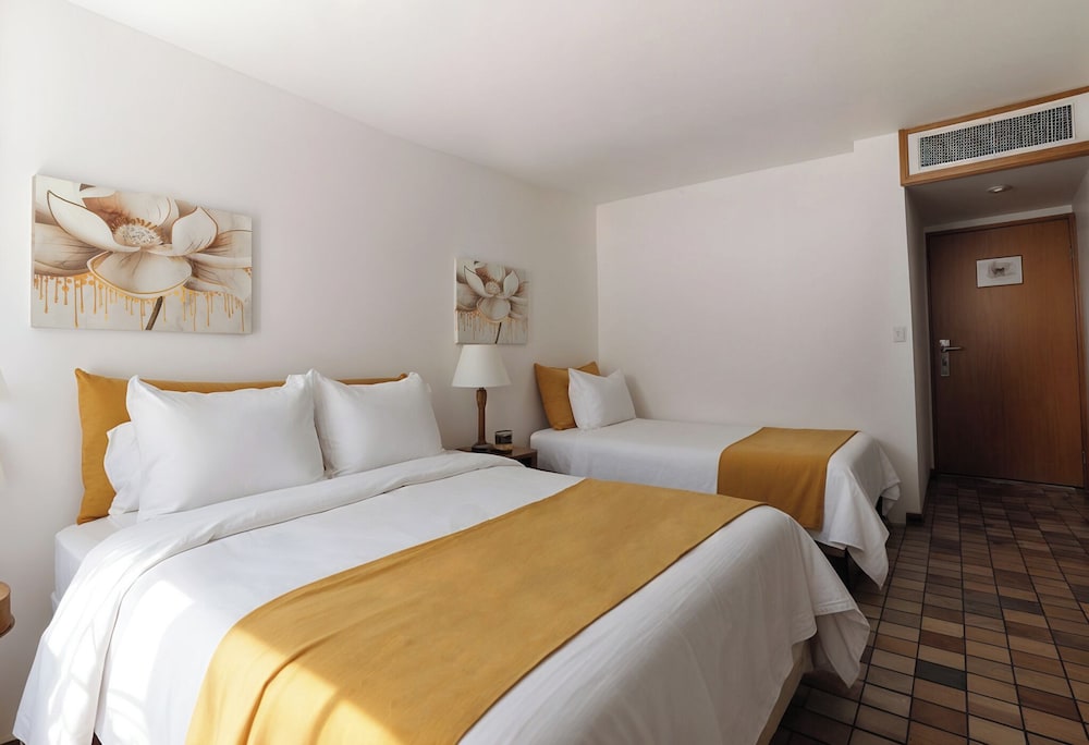 Hotel Bahia 13/43