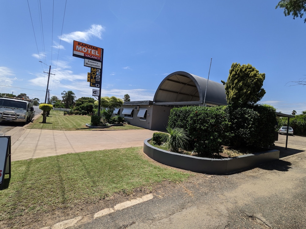 KAPUTAR MOTEL - NARRABRI 49/62