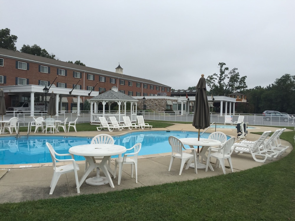 Heritage Hotel Lancaster 3/55
