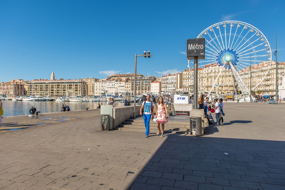 Les Villages Clubs Du Soleil - Marseille 63/69