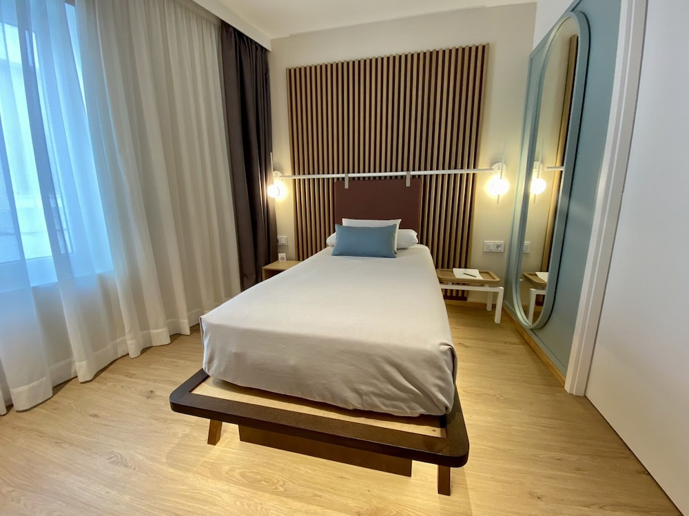 Hotel Leonor Conil 30/49