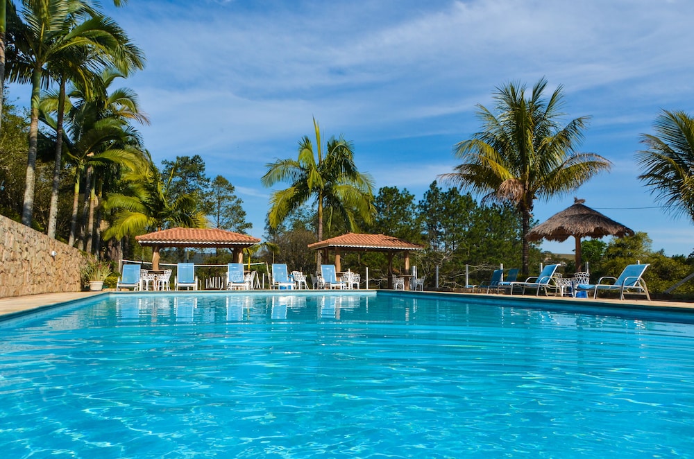 Hotel Fazenda Villa Galicia 38/39