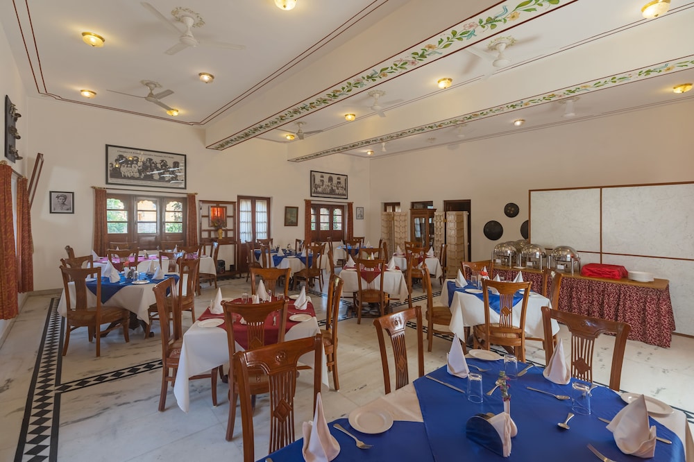 WelcomHeritage MANDIR PALACE 55/63
