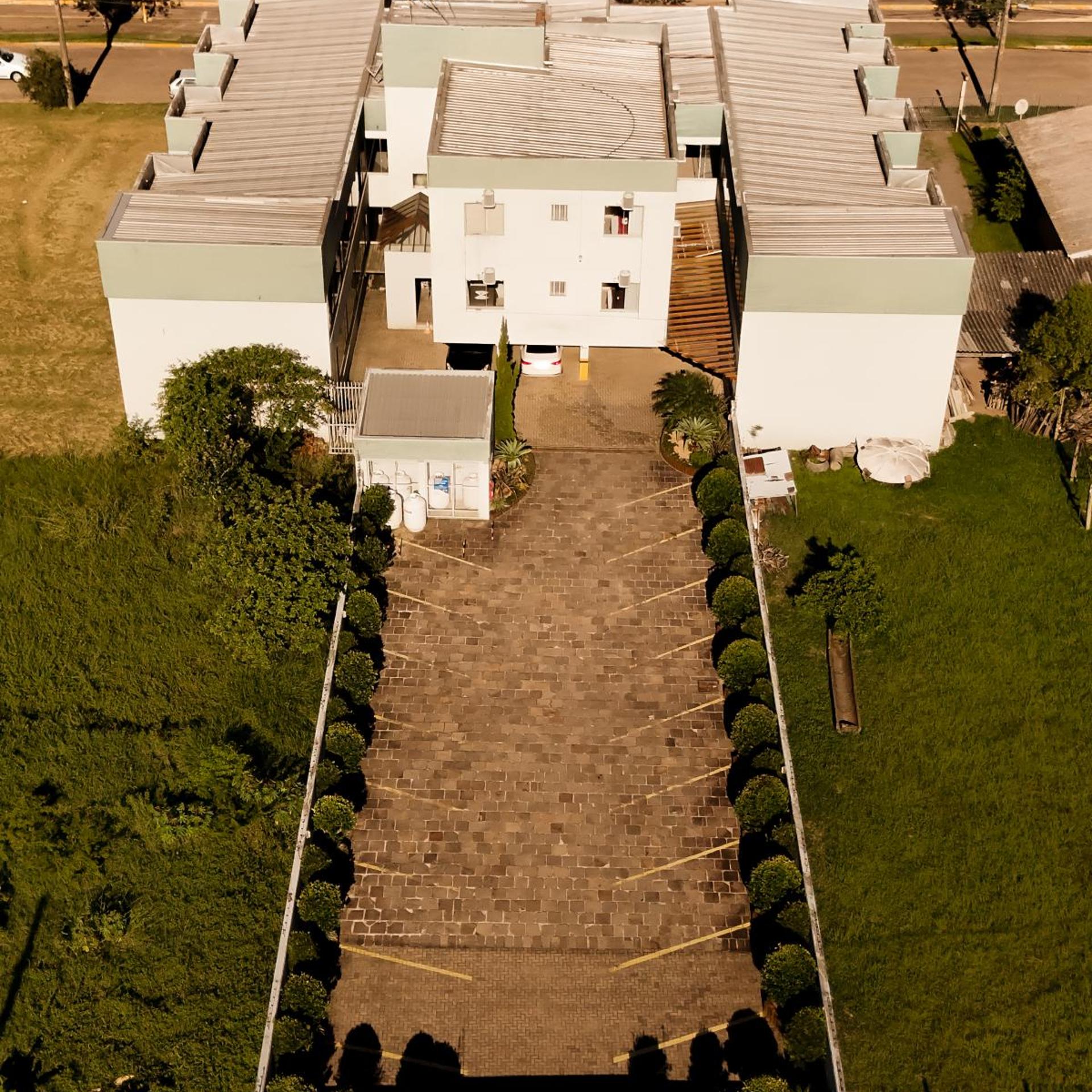 Hotel Caminhos da Serra 47/50