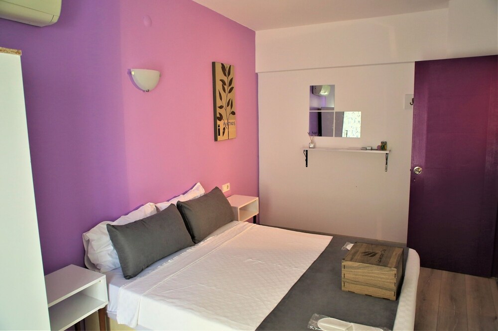 Lavender Otel 18/50