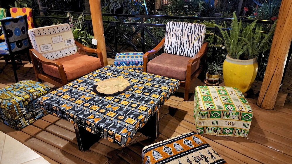 Yambi Guesthouse 32/50