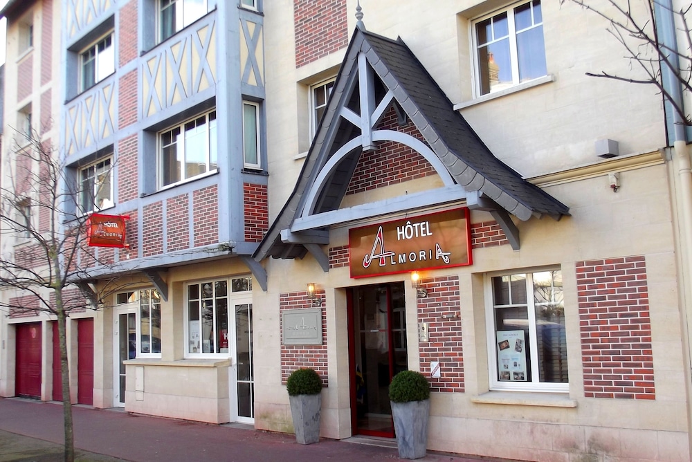 Qualys Hotel Almoria 6/75