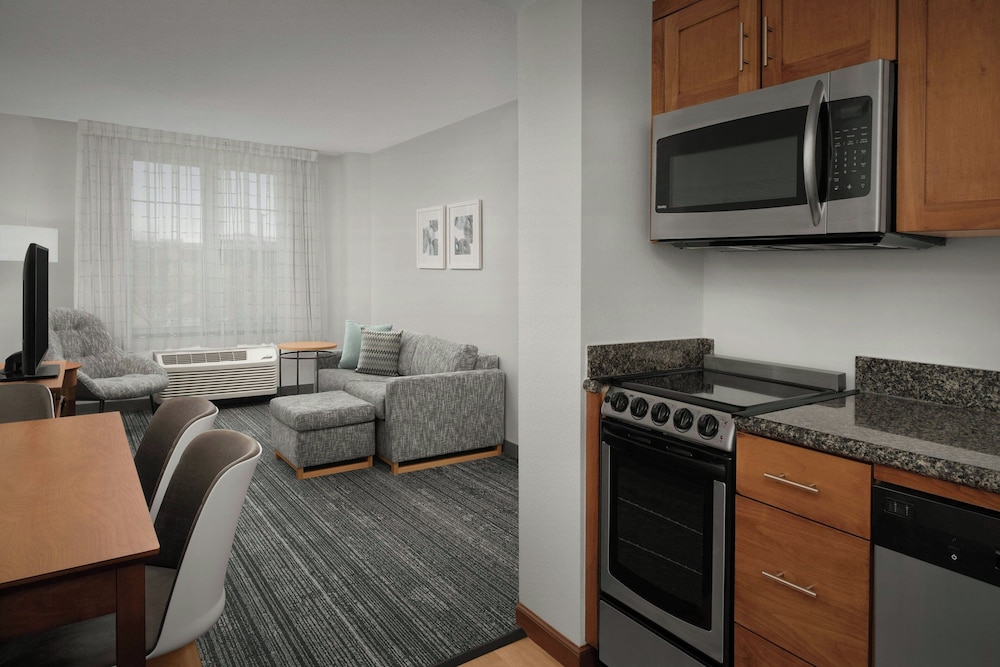 Towneplace Suites Suffolk Chesapeake 48/54
