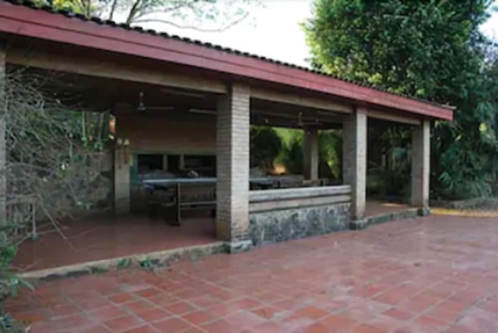 Hotel Bagu Cabanas del Lenador 3/50