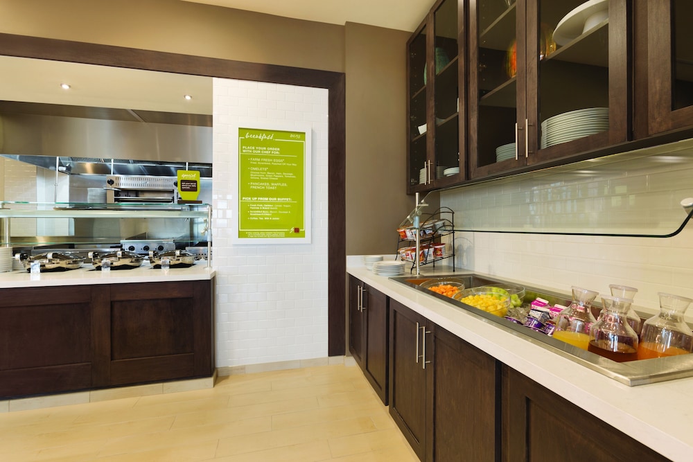Hilton Garden Inn Pittsburgh Airport South - Robinson Mall 32/48
