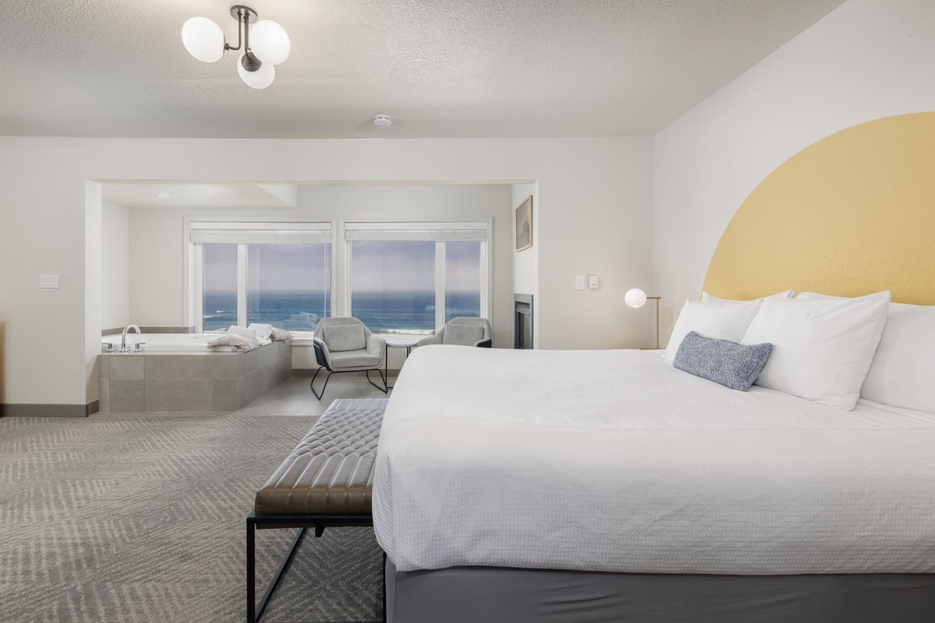 Surfland Hotel 9/44