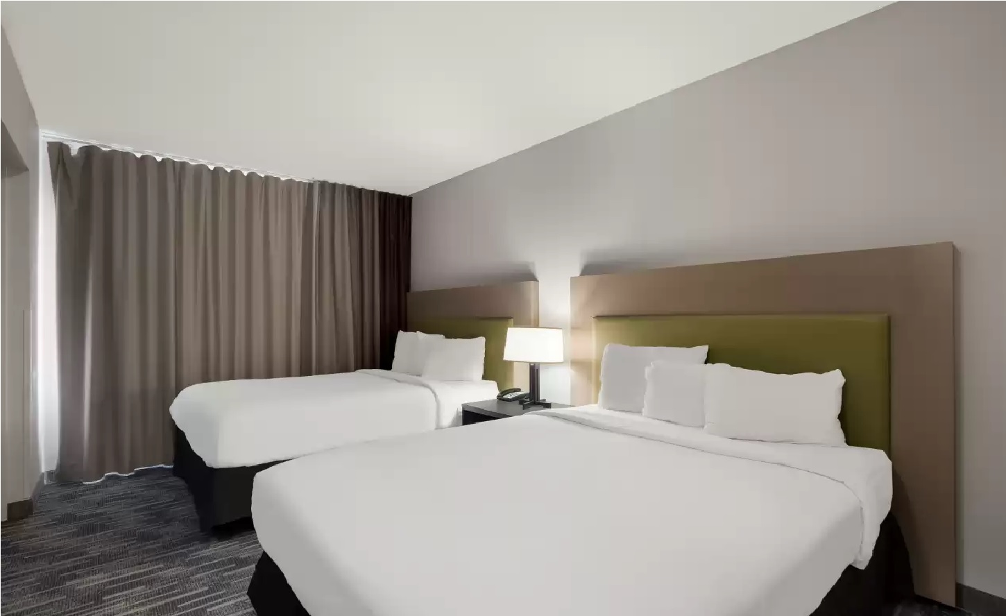 SUITE, 2 QUEEN BEDS
