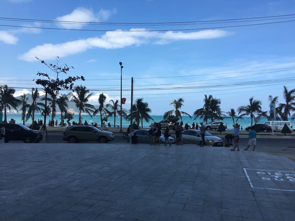 Seaview Front Apartment 26/32