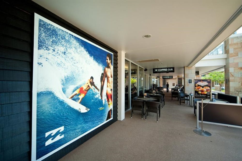 The Boathouse Apartments 40/70