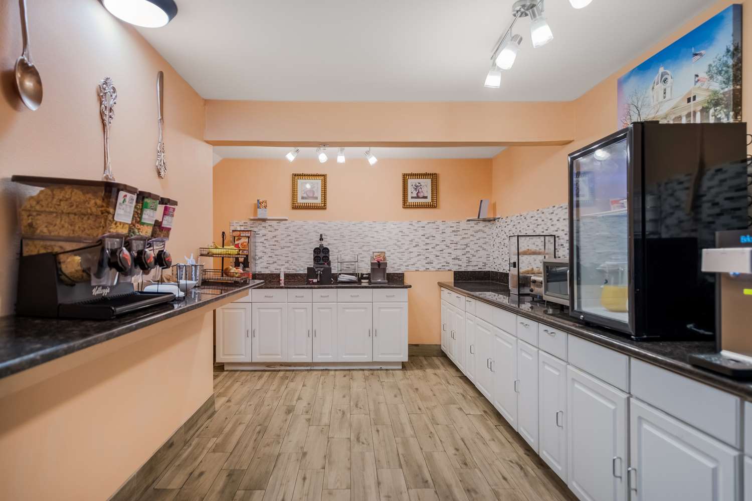 Surestay Hotel By Best Western Mt Pleasant 4/22