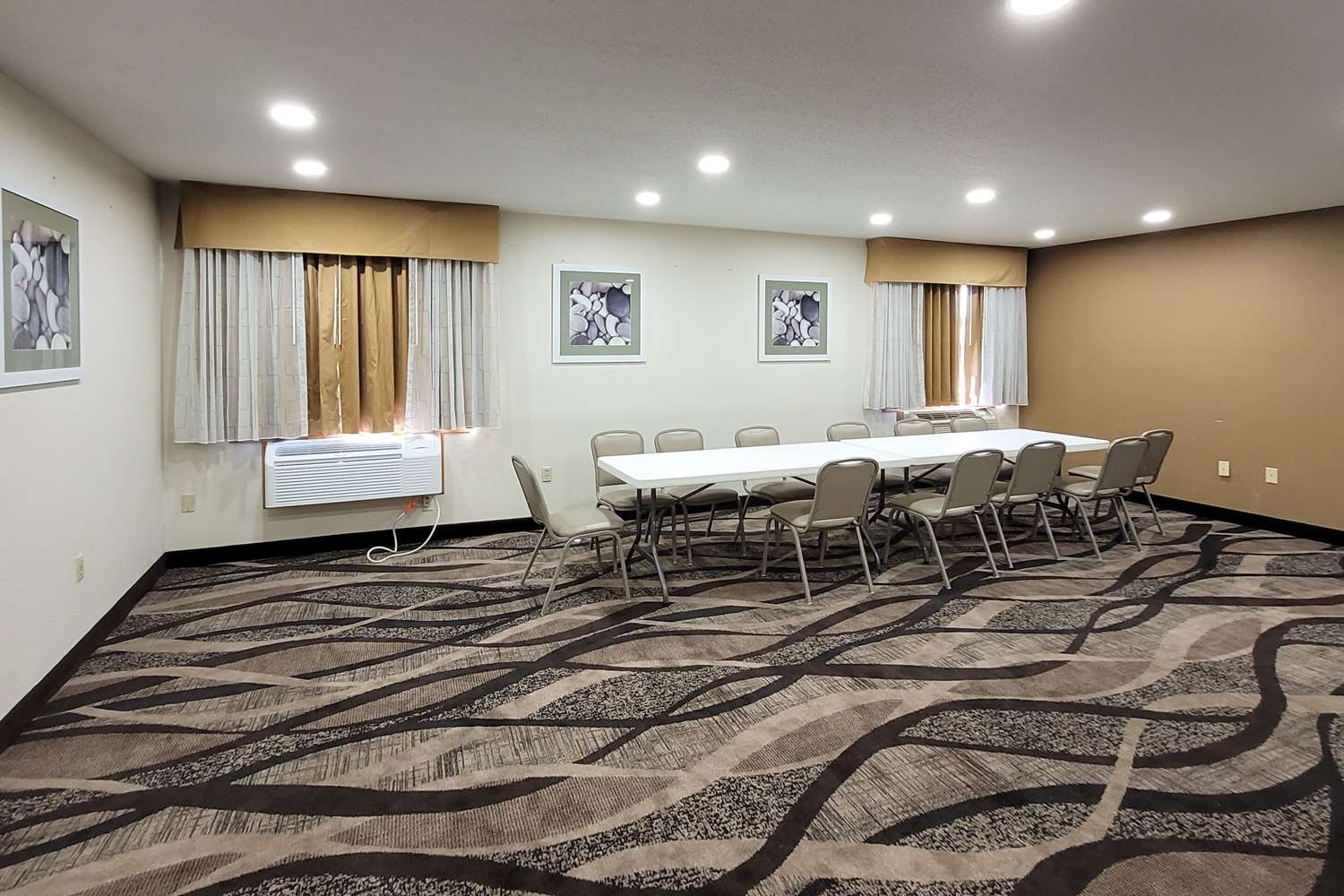 Quality Inn Suites Marion 41/44