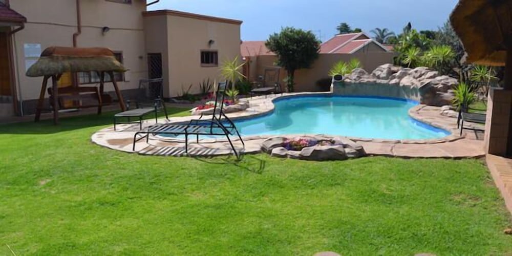 Augusta Villa St Pio Guest House 16/25