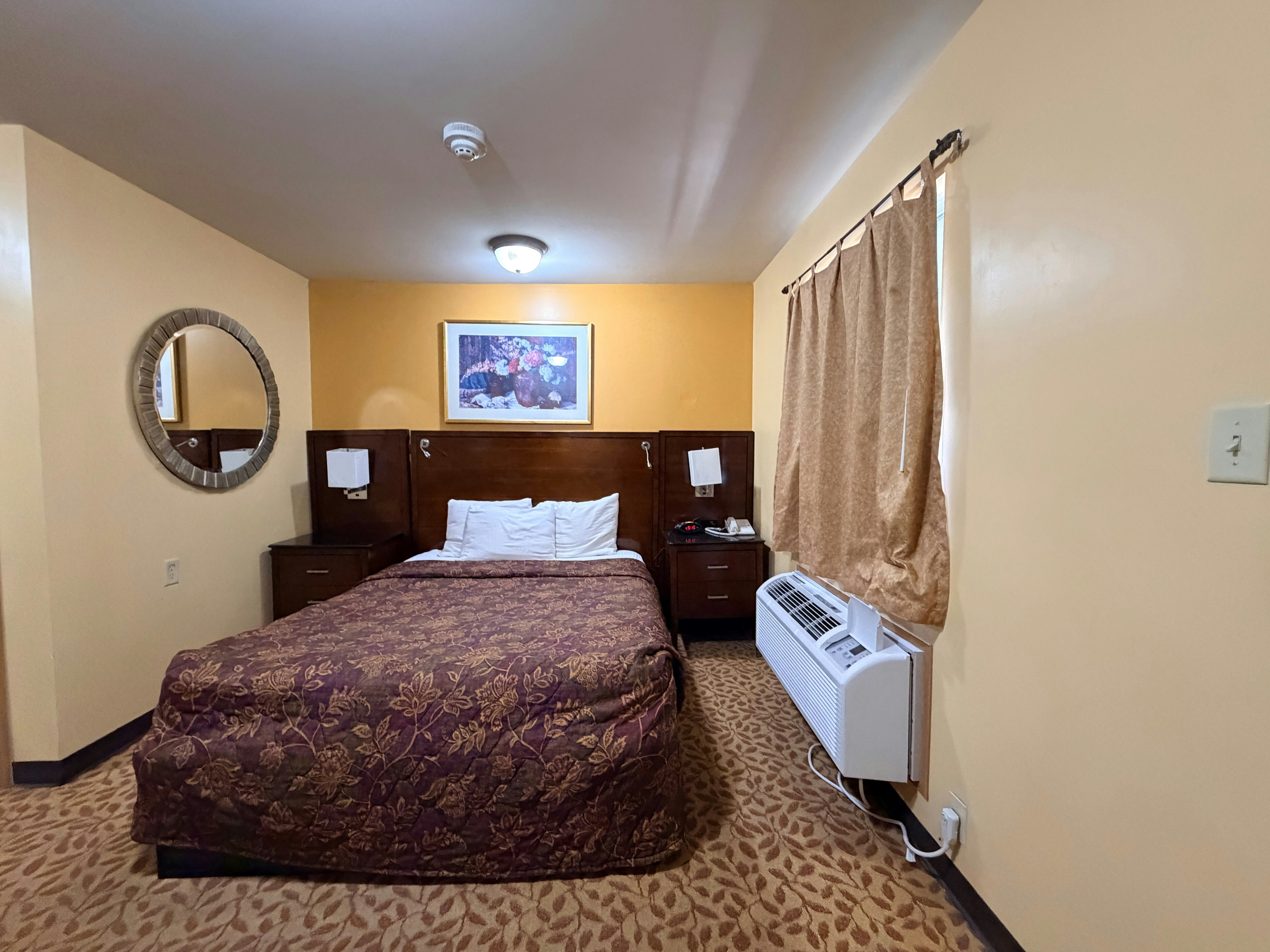 Regal Inn Coffeyville KS US 169 12/31