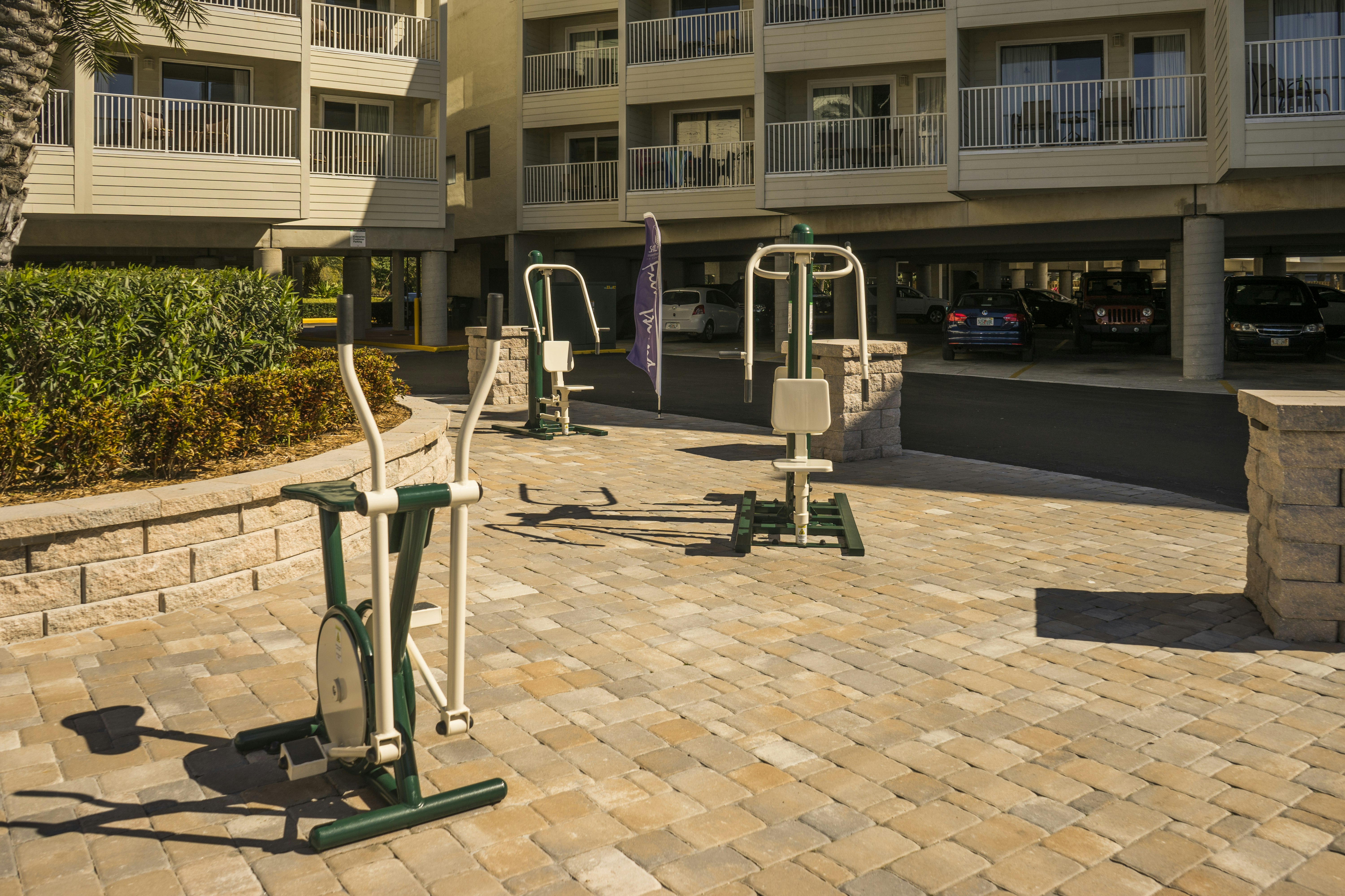 Sailport Waterfront Suites Hotel 19/22