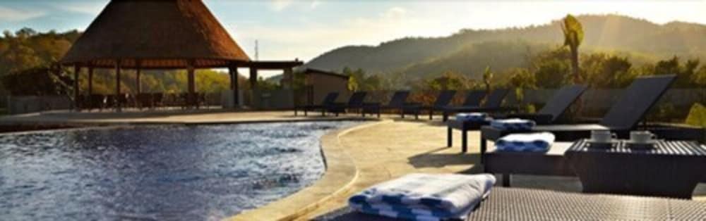 Luwansa Beach Resort 9/38