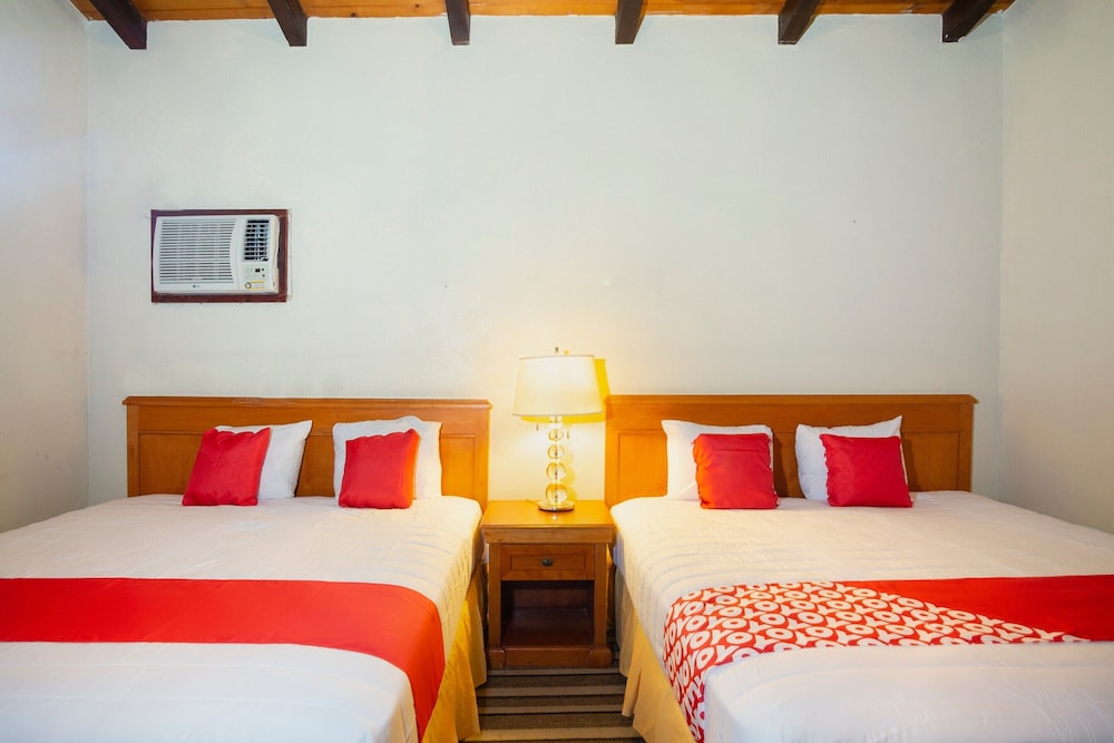 OYO Hotel Hacienda Don Luis Rosarito 9/24