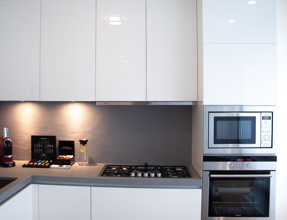 Black Pearl Luxury Apartments 29/67