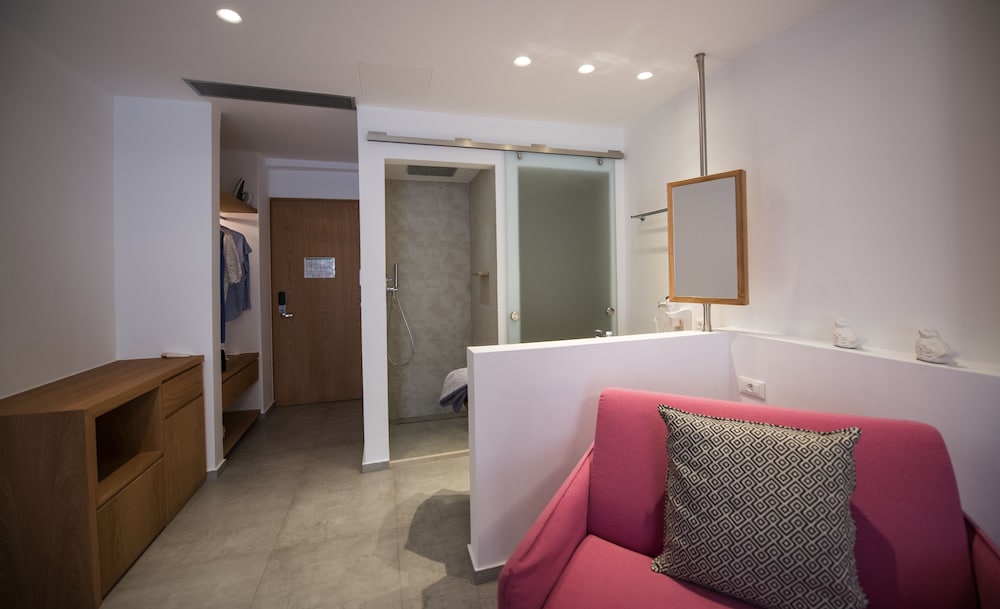 Natura Luxury Boutique Hotel Skopelos 50/50