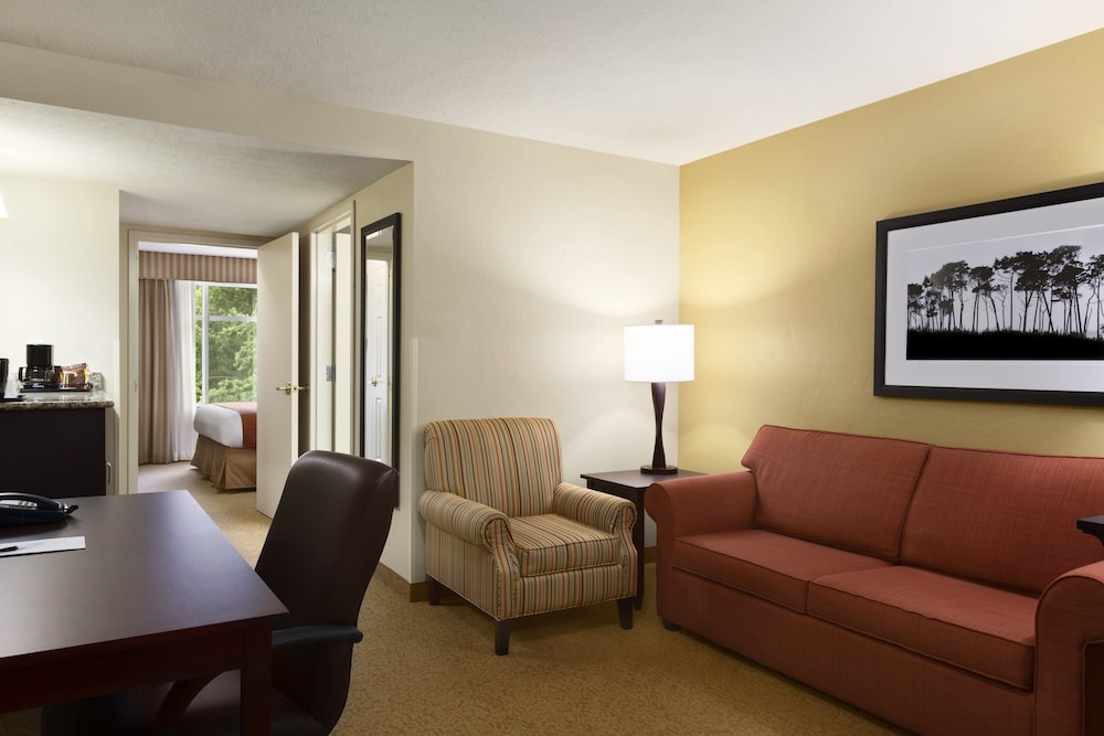 Country Inn Suites By Radisson Savannah Airport Ga 22/29