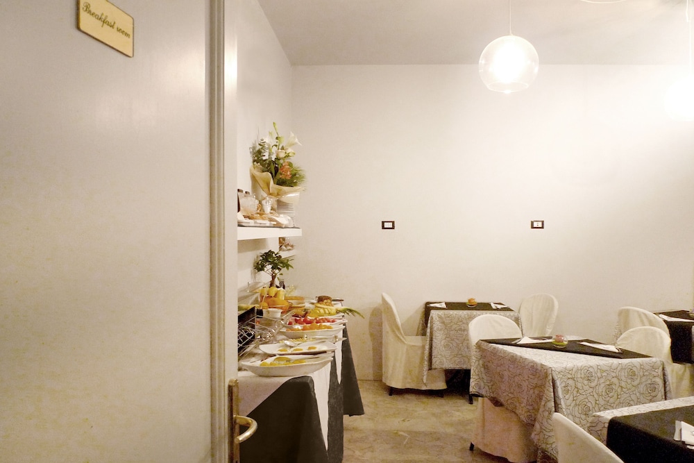 Relais Firenze Stibbert 58/73