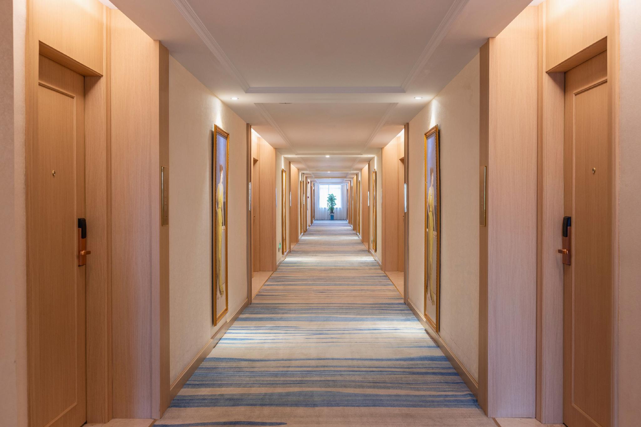 Vienna International Hotel (Boluo Xing'an City) 20/40