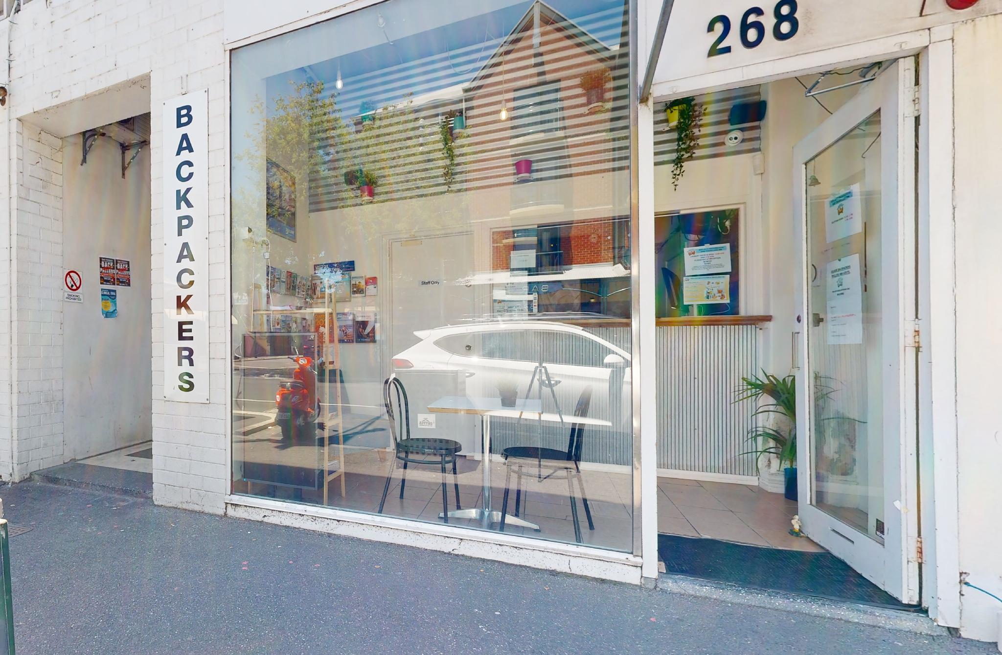 Adelaide Motel Backpackers 3/24