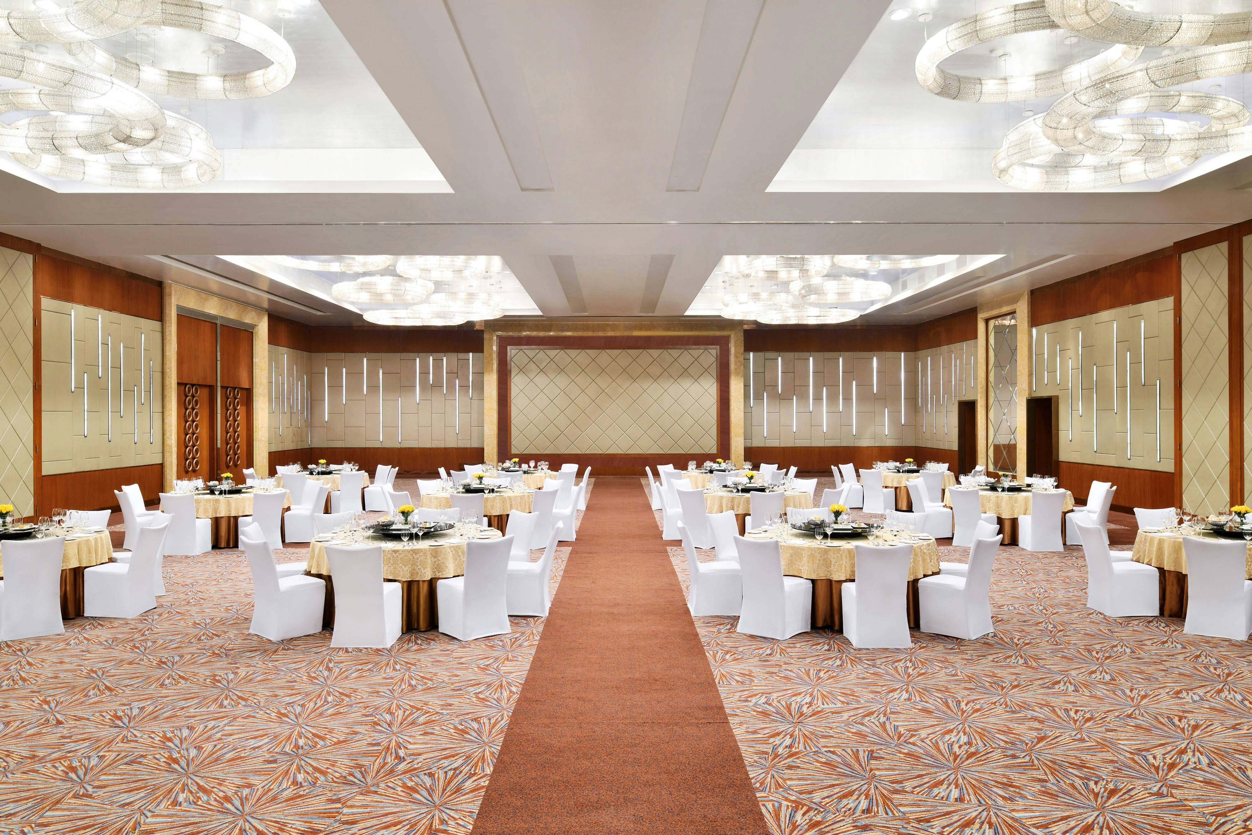 Sheraton Grand Bangalore Hotel At Brigade Gateway 60/67