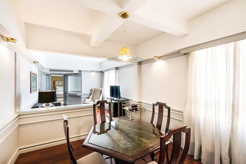 Bourbon Curitiba Hotel & Suites 46/50