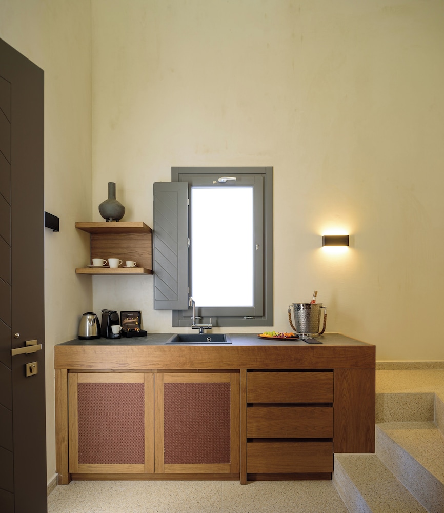 Alleys Boutique & Spa Hotel 5/50