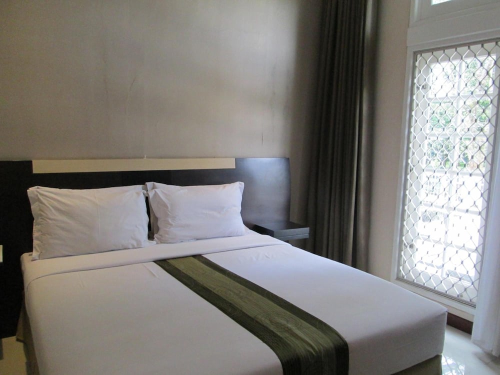 Vio Cimanuk Hotel 26/68