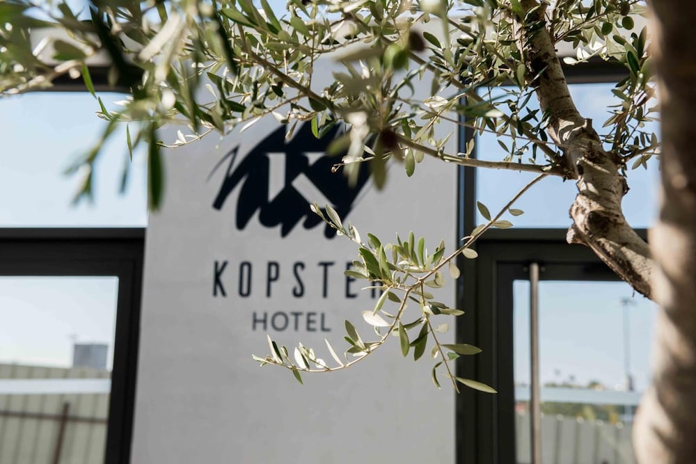 KOPSTER HOTEL LYON GROUPAMA STADIUM 26/54