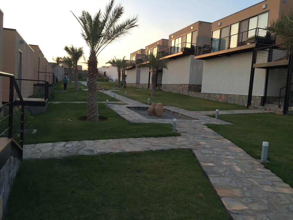 The View Oman 38/54