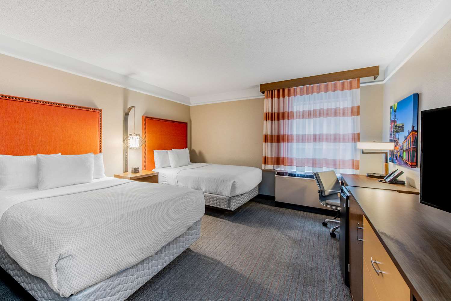 La Quinta Inn & Suites by Wyndham New Orleans Downtown 6/32