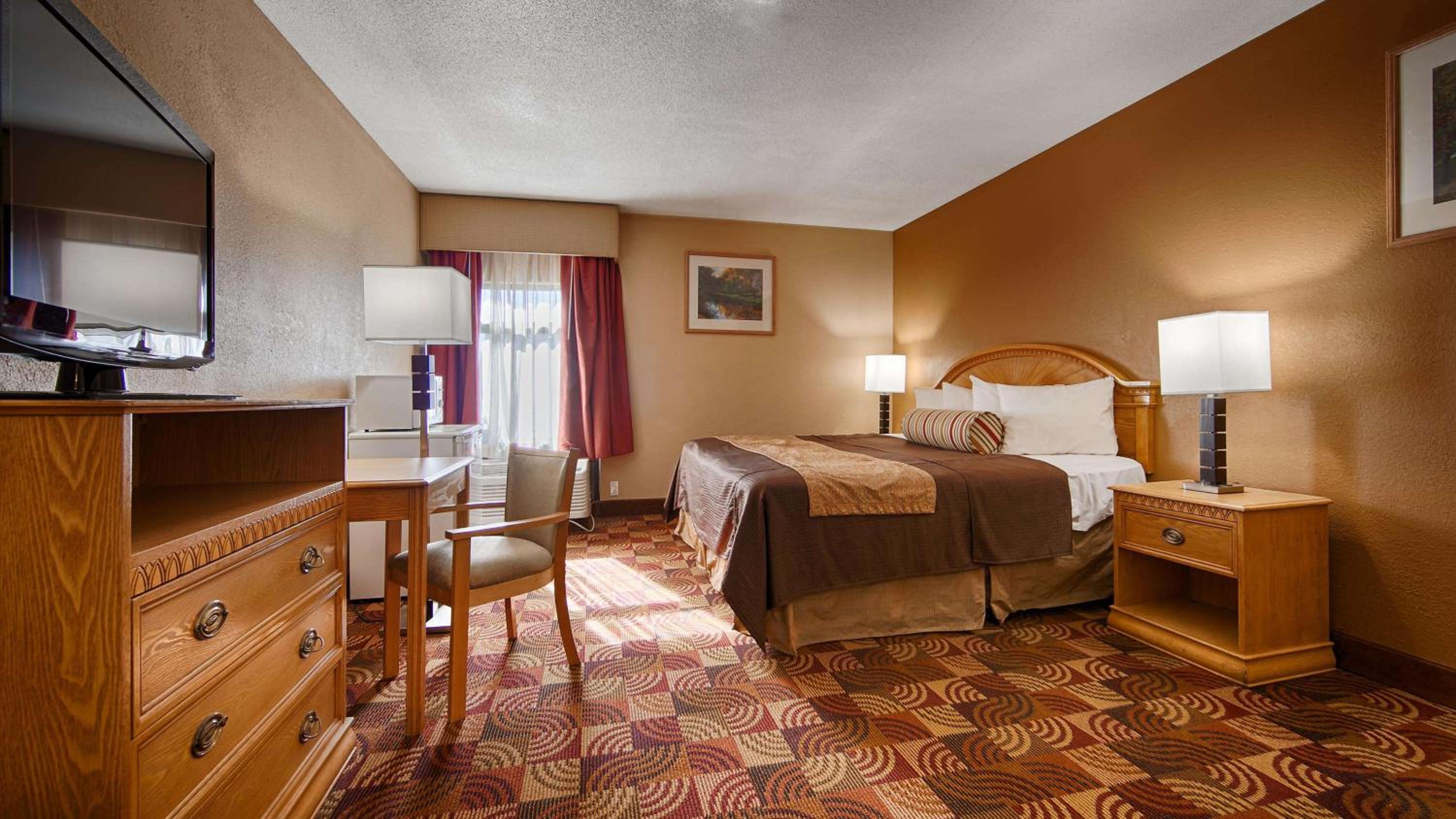 غرفة ديلوكس بسرير كينج، Best Western Martinsville Inn 7/10