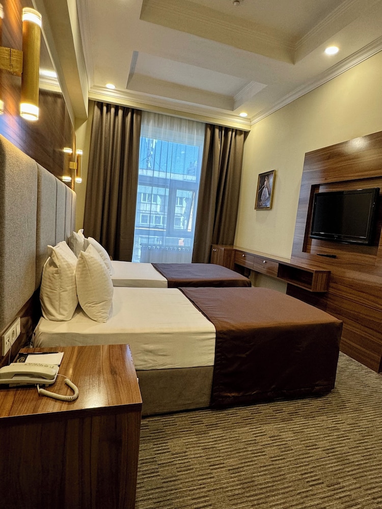 Grand Eurasia Hotel 17/50