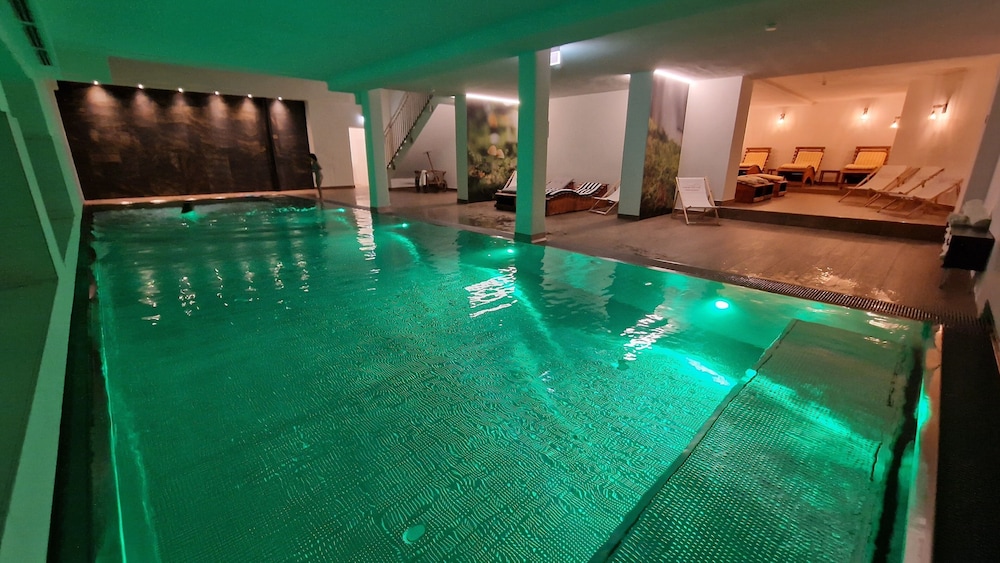 Hotel Rheinischer Hof 18/39