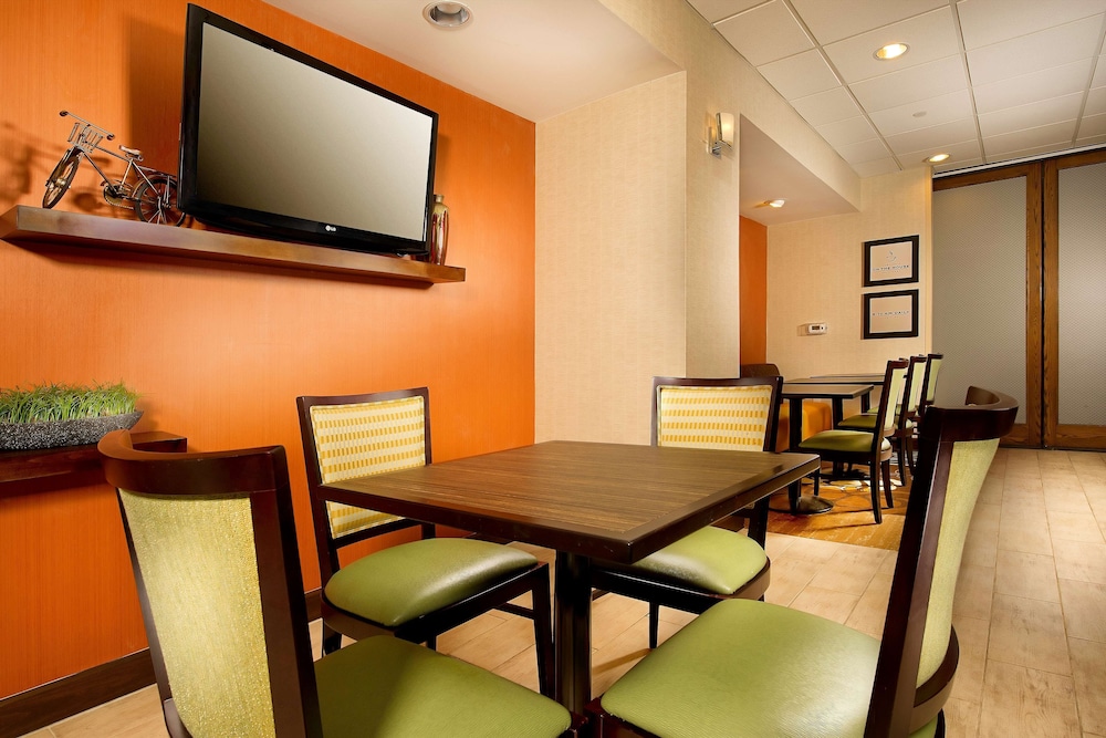 Hampton Inn Pampa 47/54
