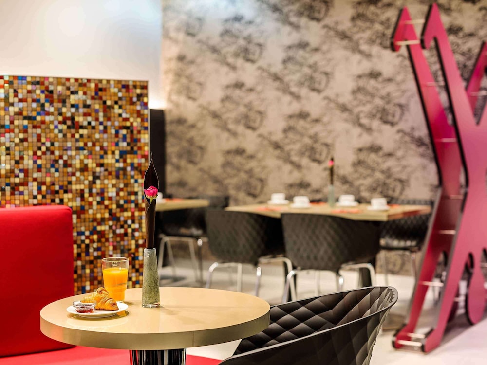Mercure Hotel Duesseldorf Zentrum 49/63