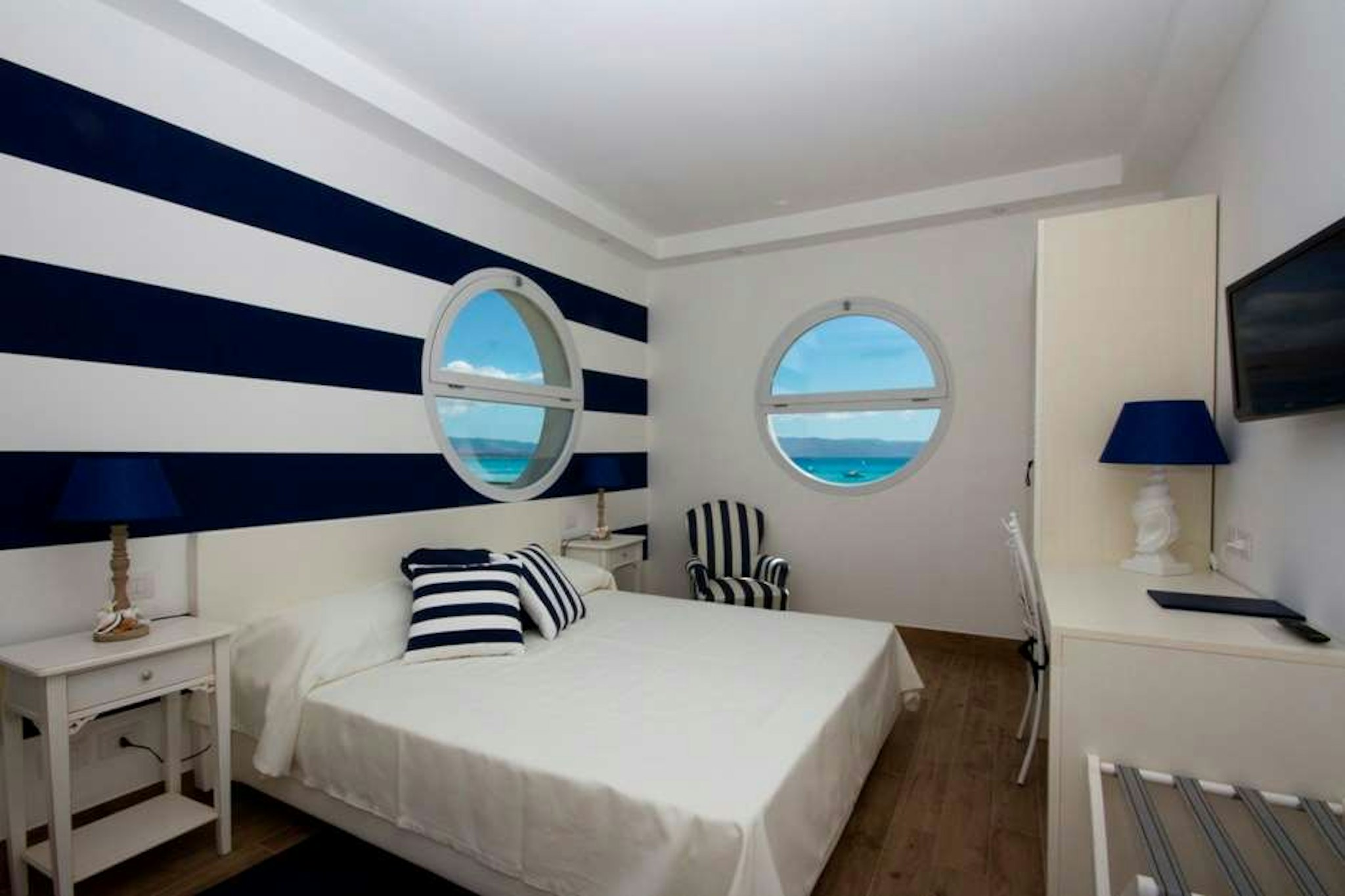 Hotel Nautilus 5/13