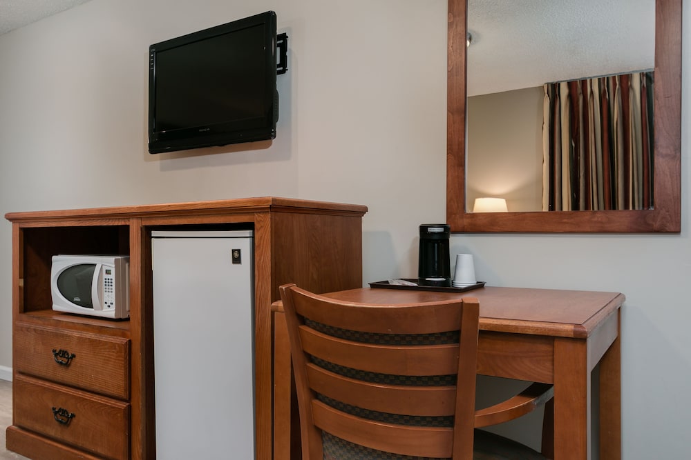 Courtesy Inn Eugene 45/63